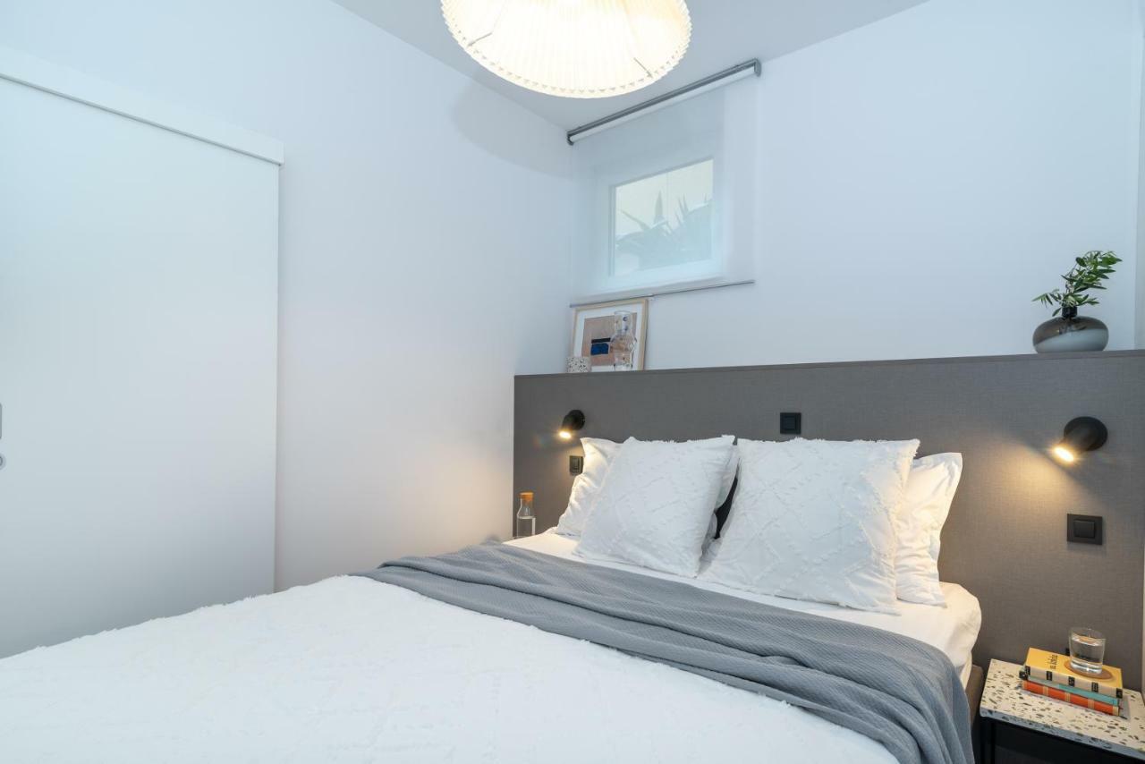 Apartments Flora Трогір Екстер'єр фото